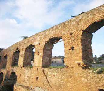 Aqueduc Aïn Zeboudja: Alger